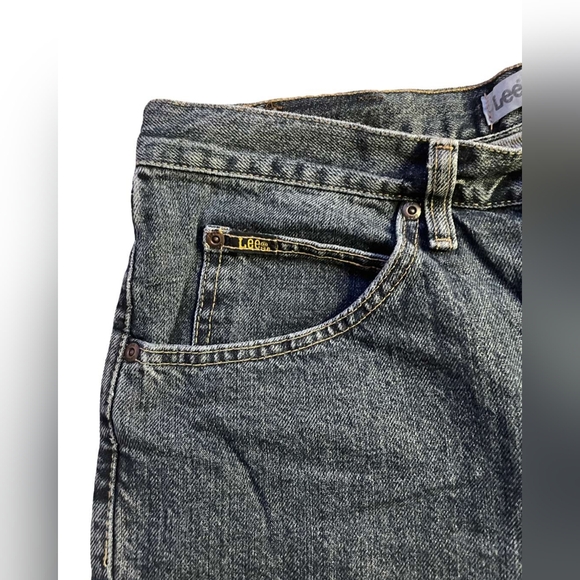 Lee's Men's Regular Fit Straight-Leg Dark Blue Jeans, Size 33X32 - Picture 4 of 7
